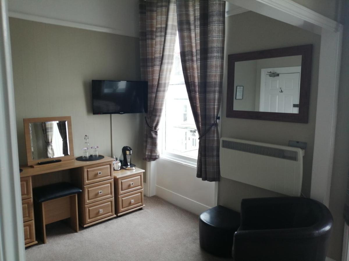 Guest house Burleigh